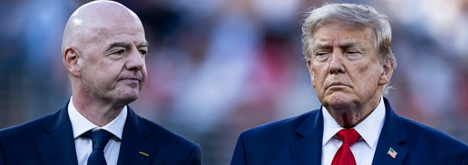 FOOTBALL-Argentine-vs-Espagne-Finale-de-la-Coupe-du-Monde-FIFA-2026-New-York-New-Jersey-Stadium-East-Rutherford-New-Jersey-Etats-Unis-19-07-2026-Donald-Trump-et-Gianni-Infantino-assistent-A-la-cA-rA-monie-de-remise-des-mA-dailles-et-du-trophA-e-apres-la-finale-de-la-Coupe-du-Monde-de-la-FIFA-2026-entre-l-Argentine-et-l-Espagne-au-New-York-New-Jersey-Stadium-A-East-Rutherford-New-Jersey-le-19-juillet-2026-aux-Etats-Unis