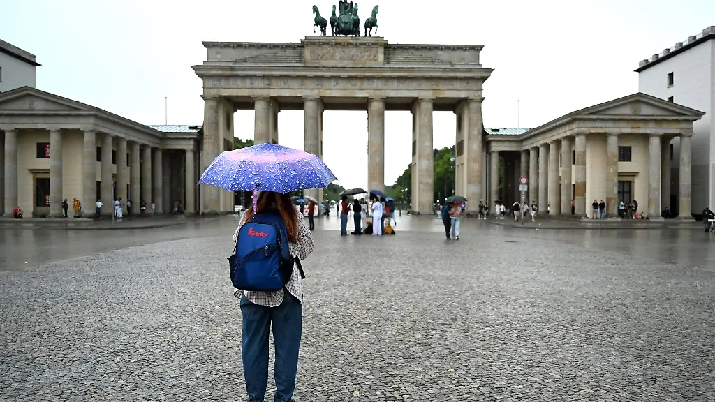 Auch-in-den-kommenden-Tagen-regnet-es-immer-mal-wieder