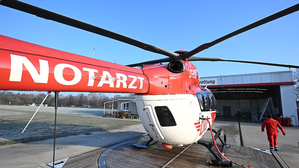 Auch-ein-Rettungshubschrauber-flog-zu-dem-Einsatzort