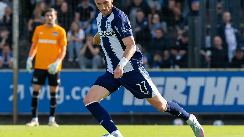 Ein-Kind-vom-Dorf-Hertha-Profi-Niklas-Kolbe-kennt-sich-auch-nach-einem-Jahr-immer-noch-nicht-aus-in-Berlin