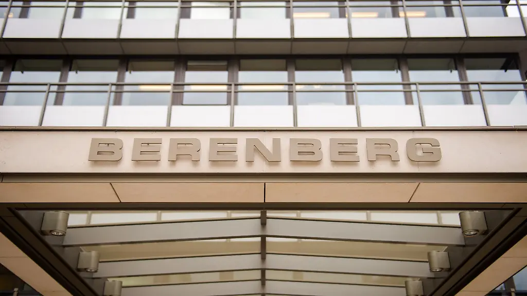 Berenberg-beschaeftigt-laut-aktuellem-Bericht-annaehernd-1-600-Mitarbeiter