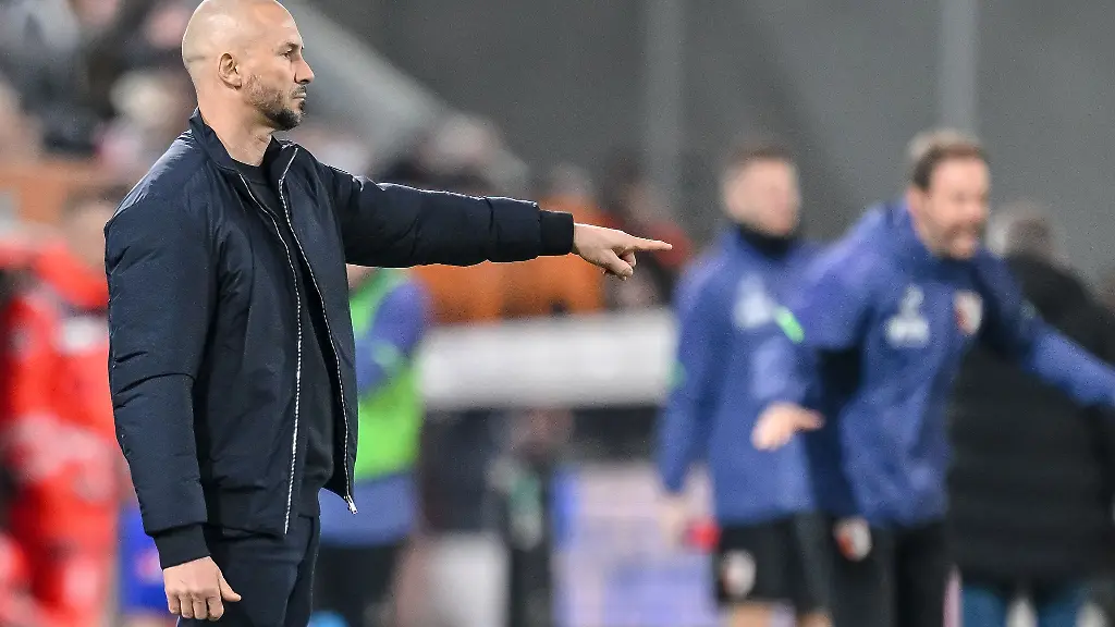 Ilzer-und-die-TSG-verleihen-Eduardo