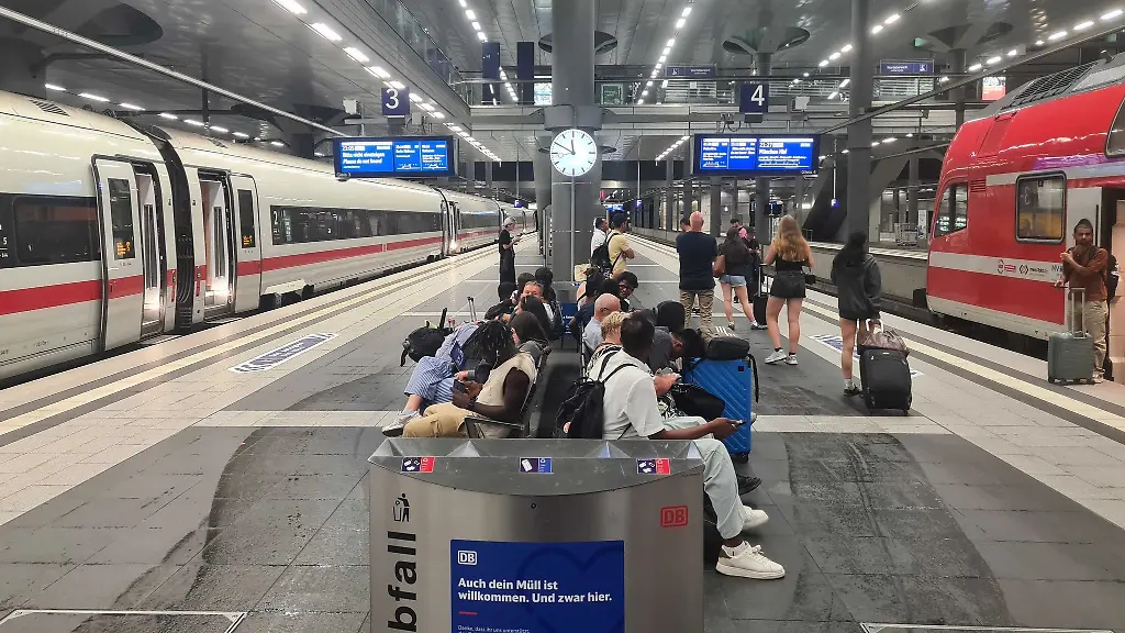 Ein-Alkoholverbot-gilt-kuenftig-auch-in-Berliner-Bahnhoefen