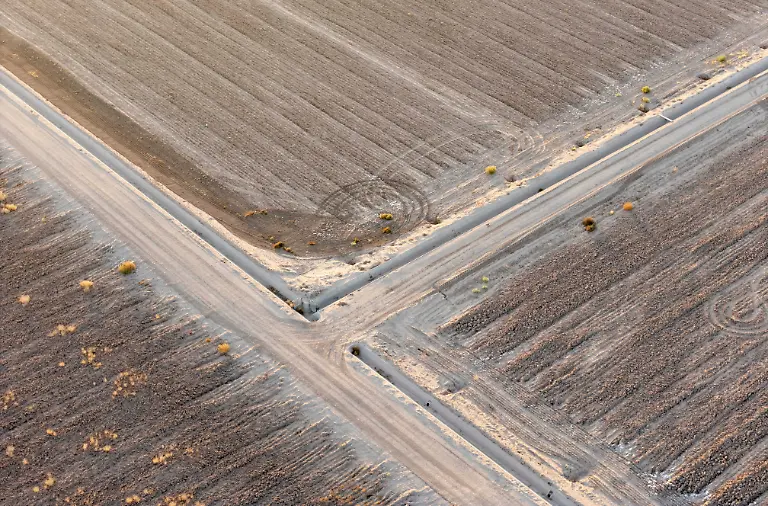 2026-07-21T203802Z_3130814623_MRPRC27BMAU6TIF_RTRMADP_3_USA-ENVIRONMENT-DROUGHT