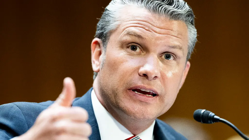 July-21-2026-Washington-District-Of-Columbia-USA-U-S-Secretary-of-Defense-PETE-HEGSETH-speaking-at-a-hearing-of-the-Senate-Appropriations-Committee-at-the-U-S-Capitol-in-Washington-DC