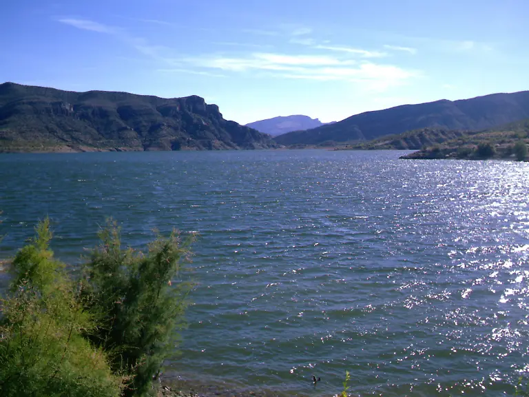 View_towards_Coolidge_Dam_from_New_Gov't._Corral_point_-_panoramio
