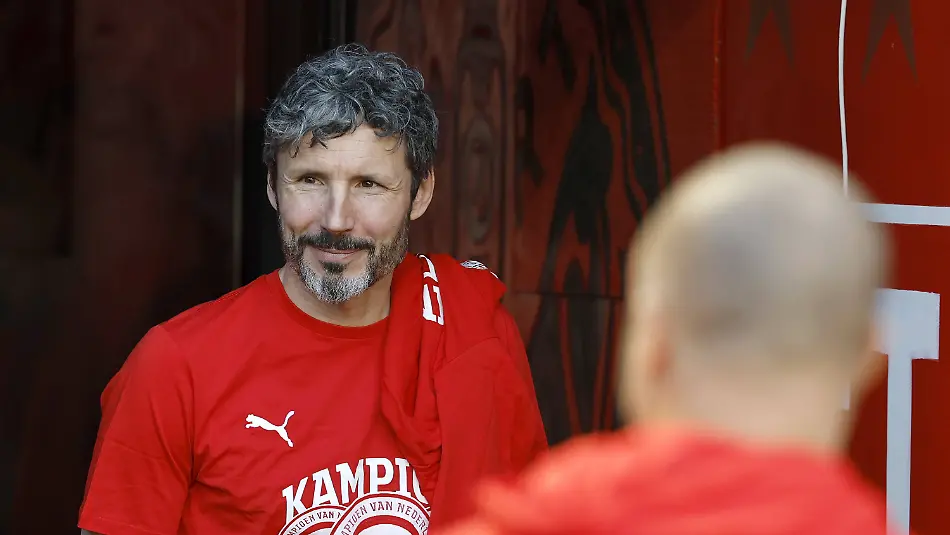 Mark-van-Bommel