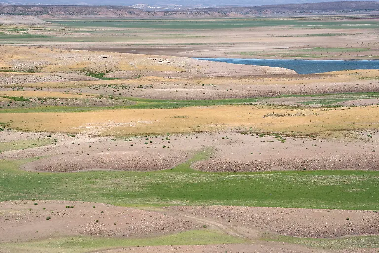 2026-07-21T203802Z_3130814623_MRPRC2L6MAUA5SB_RTRMADP_3_USA-ENVIRONMENT-DROUGHT