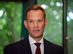 CDU-Mann wird "hart angegangen": "Das ist wie Stalking": Streeck packt über die Tabaklobby aus