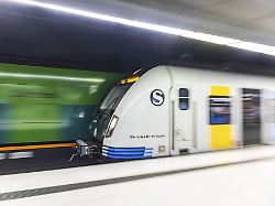 Deutschlandticket in Gefahr?: Nahverkehr muss deutlich mehr Schienenmaut zahlen