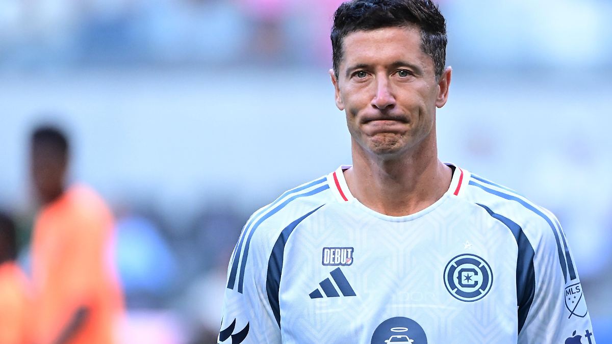 Defeat for Thomas Müller too: Lewandowski's MLS debut ends ...
