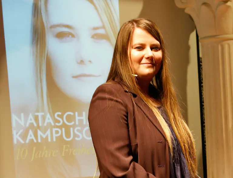 August-17-2016-Vienna-Austria-Natascha-Kampusch-presents-her-latest-book-10-Jahre-Freiheit-10-years-of-Freedom-at-Thalia-Landstrasse-Bookstore-in-Vienna-17-08