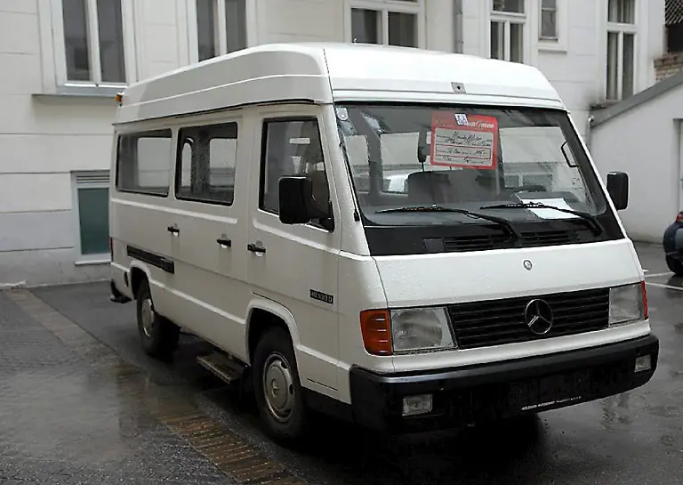 A-undated-handout-image-by-Austrian-Federal-Police-showing-the-white-Mercedes-delivery-van-that-was-used-to-kidnapp-Natascha-Kampusch-02-March-1998-It-was-revealed-that-her-alleged-kidnapper-44-year-old-Wolfgang-Priklopil-who-committed-suicide-Wednesday-evening-may-have-had-an-accomplice-A-girl-witness-eight-years-ago-said-she-had-seen-Natascha-being-dragged-into-a-white-minibus-with-two-men-inside