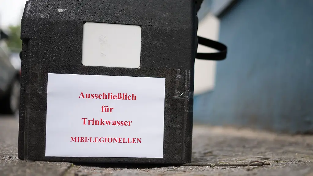 Die-Proben-aus-den-Leitungen-werden-in-den-kommenden-Tagen-analysiert