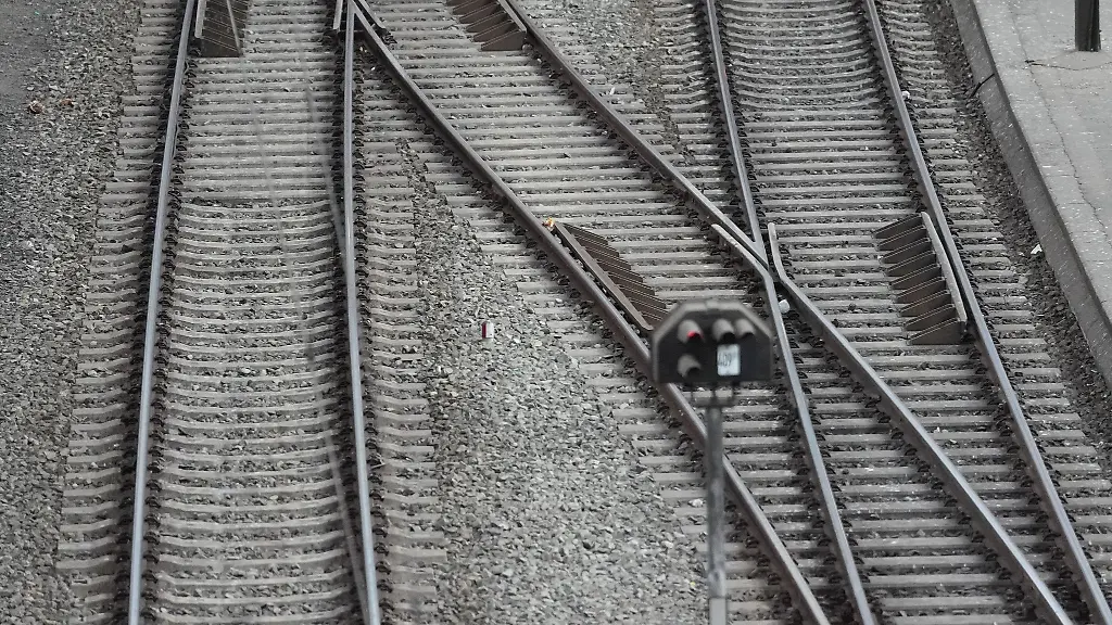 Bis-zum-30-September-2026-fahren-auf-den-betroffenen-Strecken-keine-Zuege-mehr