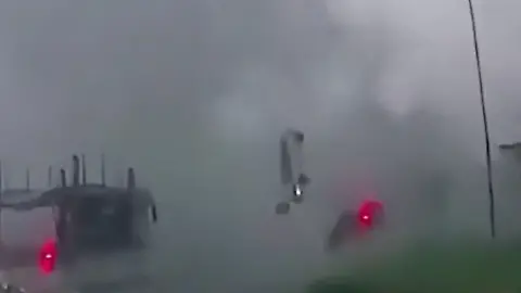 Autos_Tornado