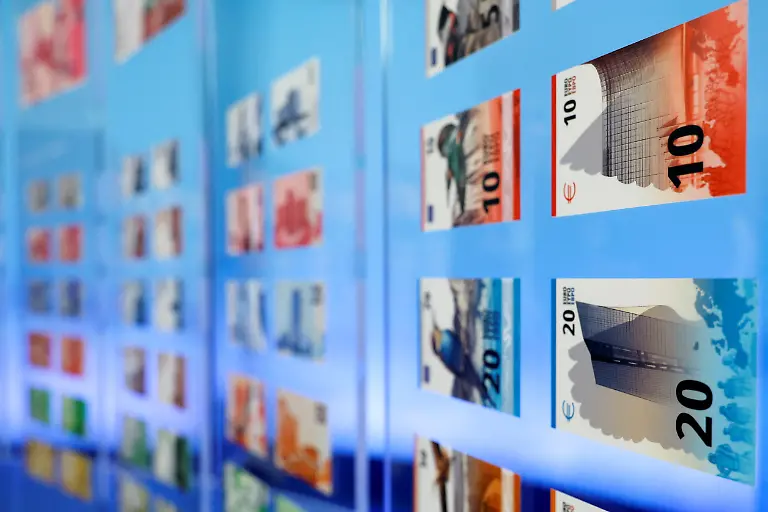 epi_1048761809_REUTERSFOTO_2026-07-23T161102Z 1933501023 RC2QJMAN3DBA RTRMADP 3 ECB-POLICY-BANKNOTE.JPG_Shortlisted designs 