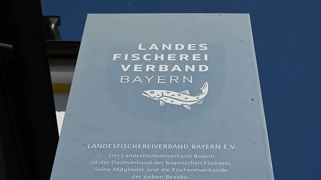 Die-Praesidenten-der-Bezirksverbaende-des-Landesfischereiverbandes-wollen-den-amtierenden-Praesidenten-abberufen