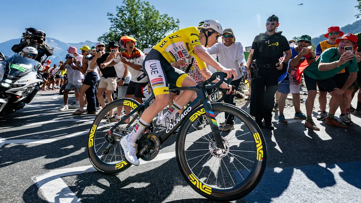 Slovenian-Tadej-Pogacar-of-UAE-Team-Emirates-XRG-pictured-in-action-during-stage-19-of-the-2026-Tour-de-France-cycling-race-a-stage-of-125km-from-Gap-to-Alpe-d-Huez-on-Friday-24-July-2026-The-113th-edition-of-the-Tour-de-France-starts-on-Saturday-4-July-in-Barcelona-Spain-and-will-finish-in-Paris-France-on-the-26th-of-July