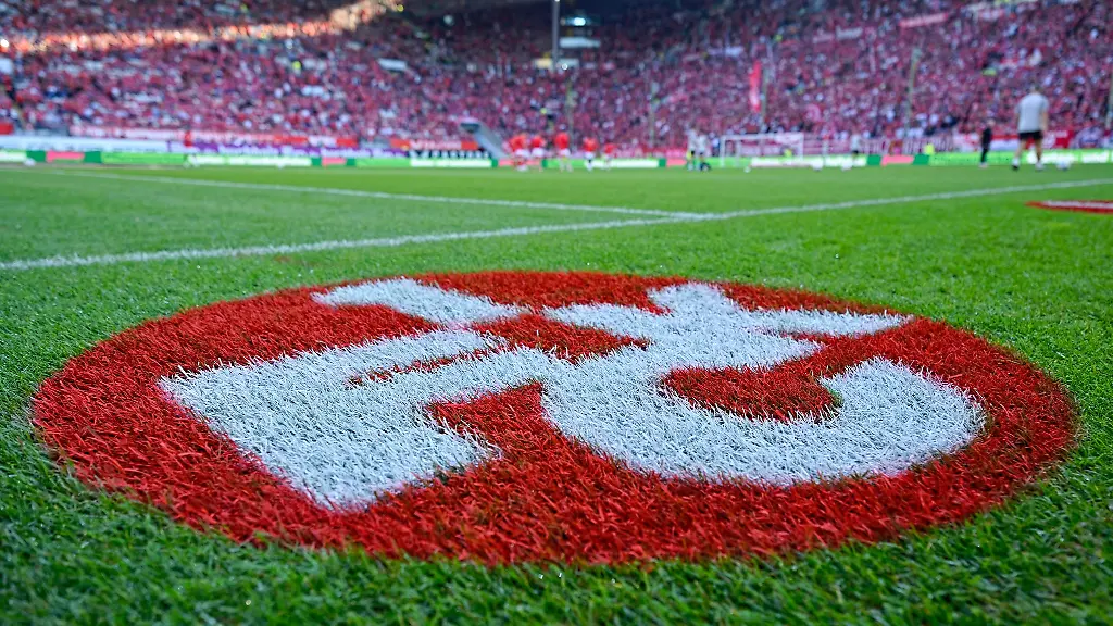 Der-1-FC-Kaiserslautern-hat-das-Trainingslager-in-Suedtirol-mit-einem-torlosen-Unentschieden-beendet