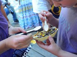 Grillen grillen: Prager Zoo lädt zum "Wochenende der Insektenfresser"
