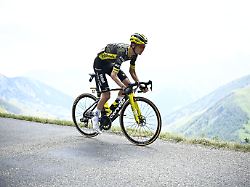 Führender am Abgrund: Schreckmoment bei Tour de France