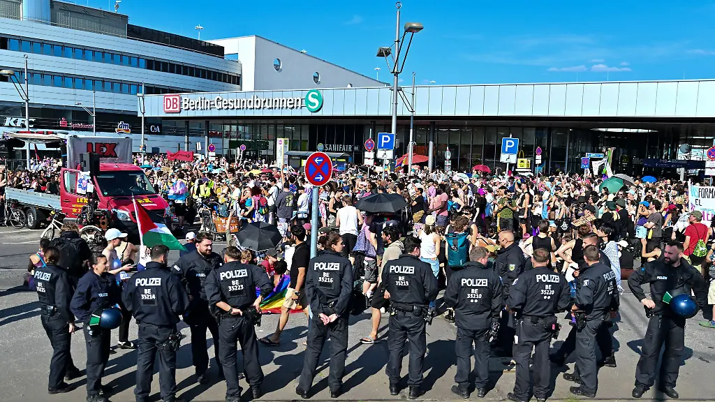 Bei-einer-Demo-kam-es-zu-Zwischenfaellen