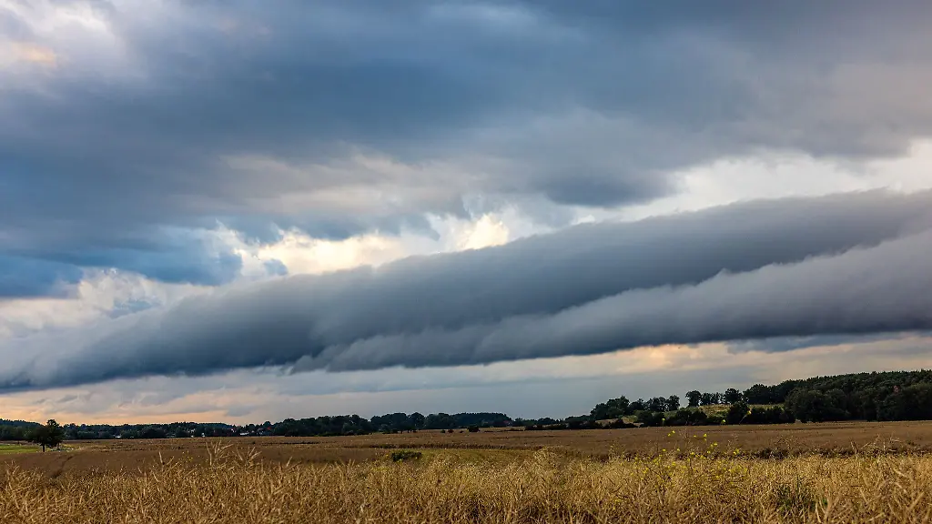 Der-Deutsche-Wetterdienst-rechnet-mit-Gewittern-und-Schauern-ueber-Berlin-und-Brandenburg