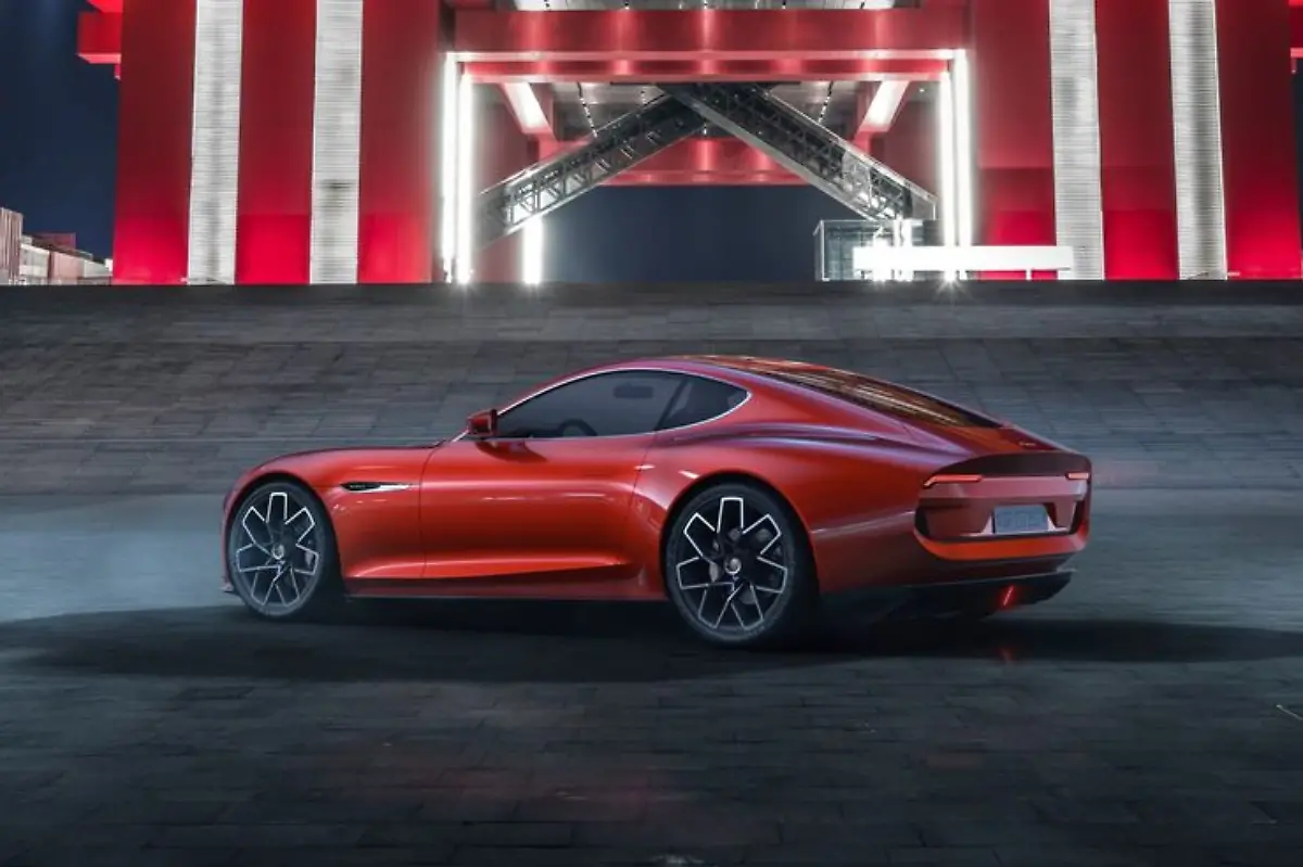 Pi-ch-Automotive-Mark-Zero-Concept-2019-fotoshowBig-f7d55672-316059