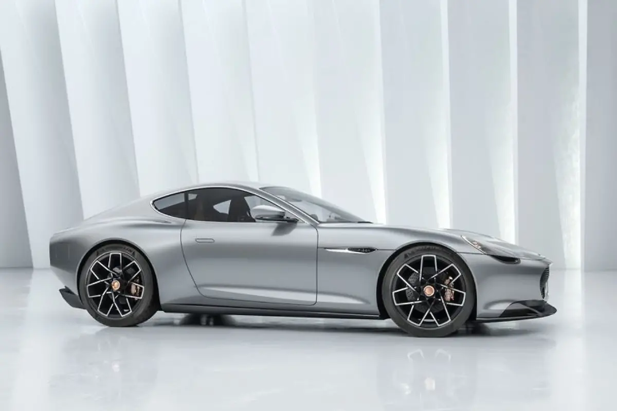 Pi-ch-Automotive-Mark-Zero-Concept-2019-fotoshowBig-d30a2d0d-316060