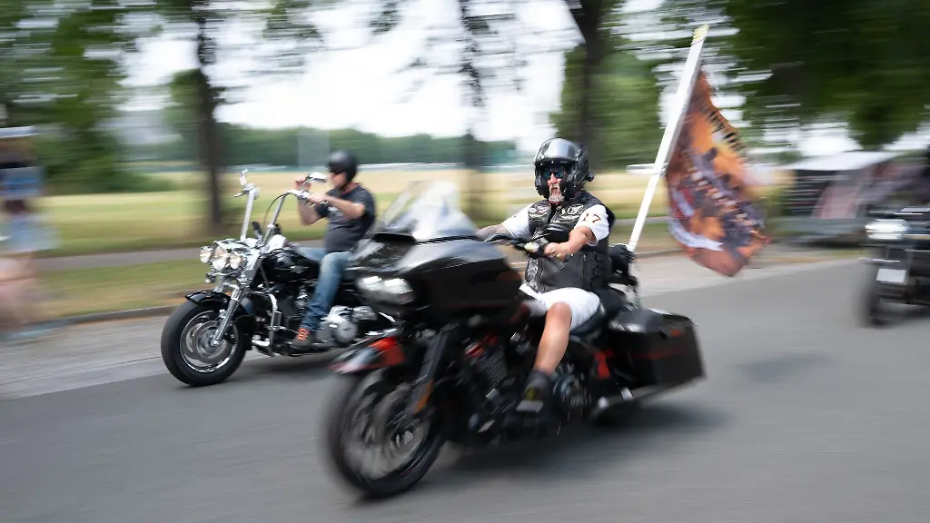 Die-Biker-Parade-bildete-den-Abschluss-der-Harley-Days-in-Dresden