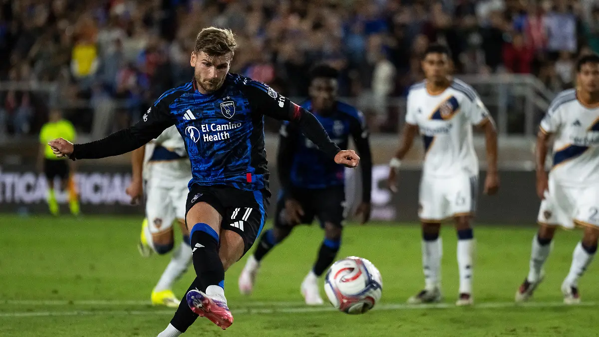 Palo-Alto-CA-San-Jose-Earthquakes-forward-Timo-Werner-11-takes-a-penalty-kick-against-LA-Galaxy-goalkeeper-JT-Marcinkowski-12-during-second-half-stoppage-time-of-the-MLS-California-ClA-sico-match-on-Saturday-July-25-2026-at-Stanford-Stadium-The-Earthquakes-and-Galaxy-draw-1-1