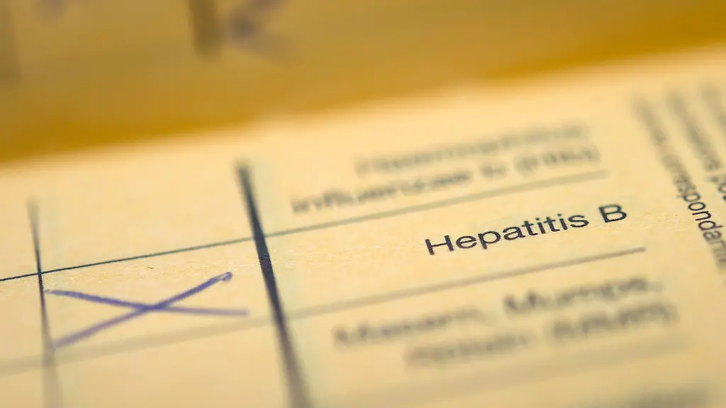 Die-bayerische-Gesundheitsministerin-Judith-Gerlach-wirbt-fuer-die-Hepatitis-Impfung