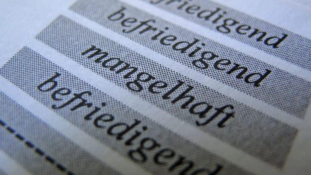 Mit-einer-Fuenf-im-Zeugnis-faellt-der-Heimweg-vielen-Kindern-und-Jugendlichen-schwer