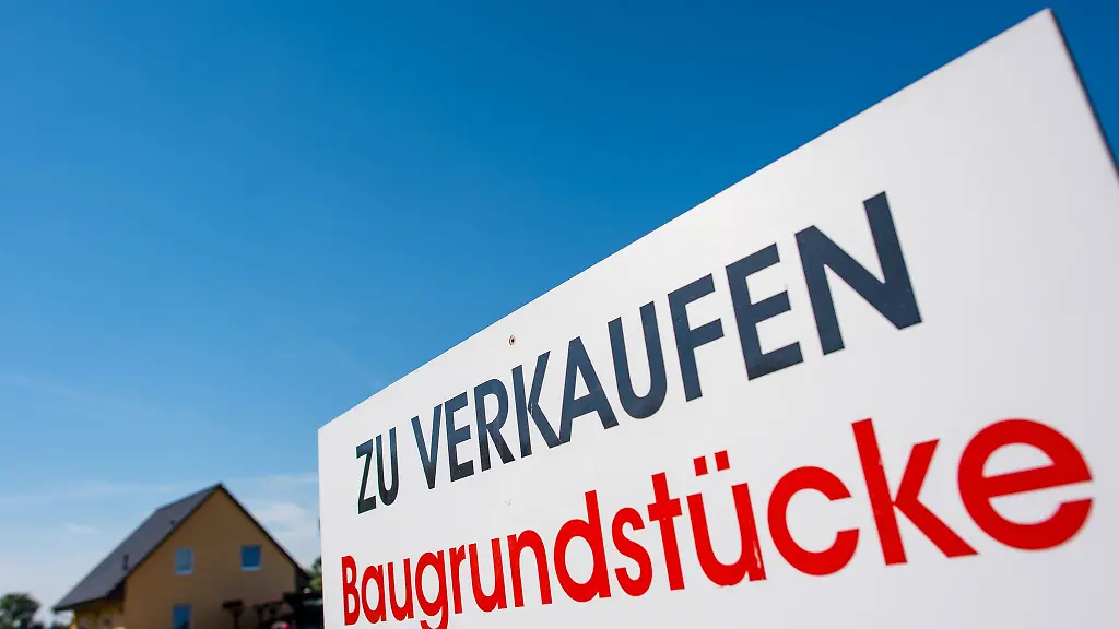 Brandenburgs-Hauskaeufer-stehen-vor-grossen-Preisunterschieden