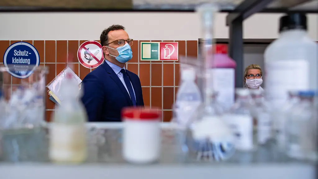 ce6ae55d402860fd3a0bfe549bdb9dfd