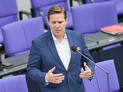 Bild: Erst die Presse, dann persönlich: Geschasster Staatssekretär entlarvt 