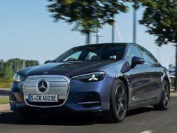 Komfort wie in der Oberklasse : Neue Mercedes C-Klasse kommt mit Leistungs- und Reichweitenboost