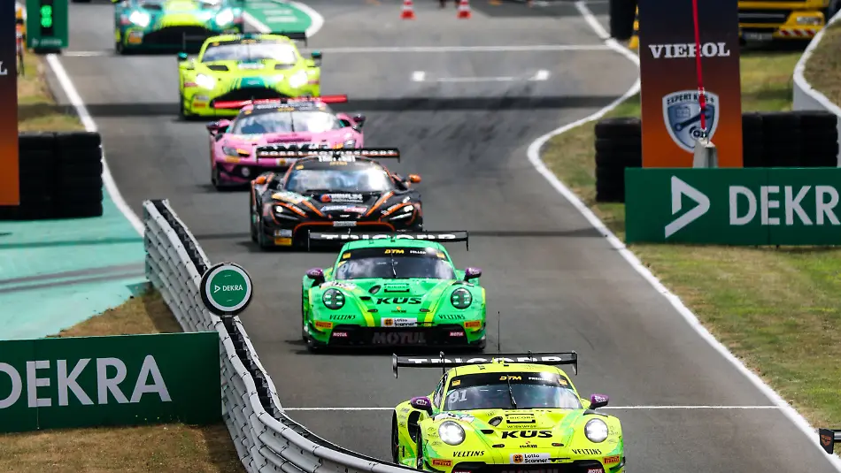Zweimal-Porsche-vorne-Thomas-Preining-entschied-das-Freie-Training-vor-Ricardo-Feller-fuer-sich