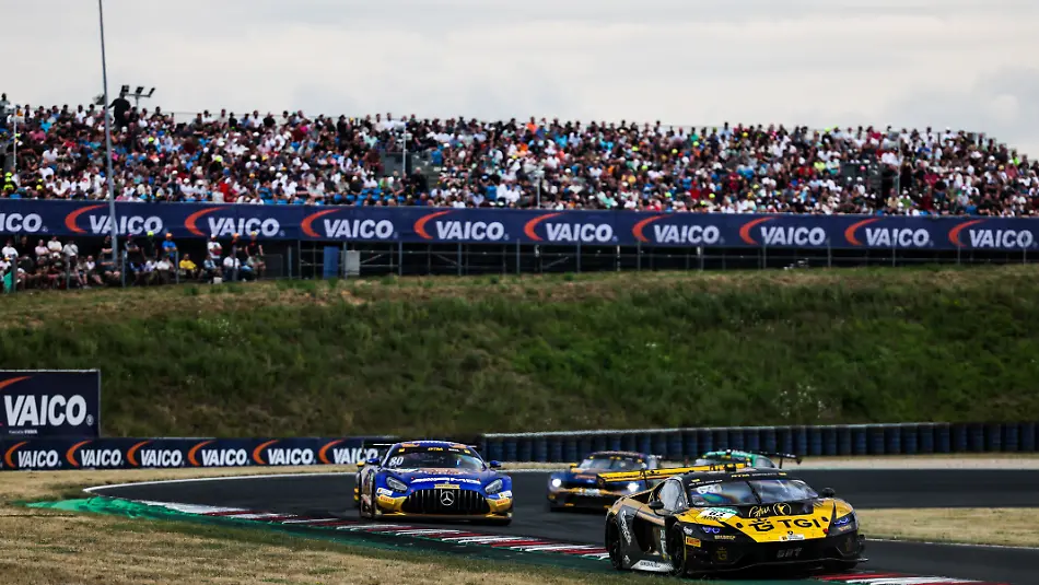 Mirko-Bortolotti-gewann-erstmals-seit-2024-wieder-ein-DTM-Rennen