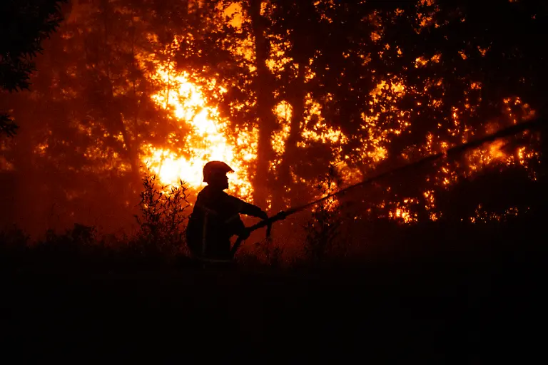 AFP__20260724__C32B4U2__v2__HighRes__TopshotFranceWildfireEnvironment
