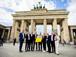 Grand Départ in Berlin?: „Äußerst attraktive“ Bewerbung begeistert Tour-de-France-Boss