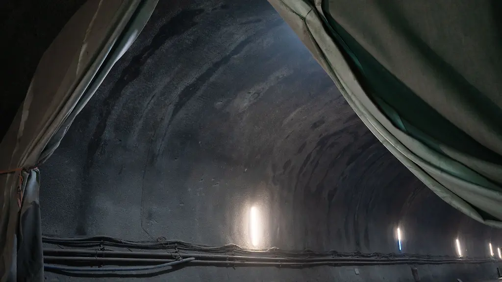 Besichtigung-der-Baustelle-fuer-den-Brenner-Basistunnel-BBT-in-Tirol