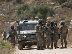 "Zu zivilen Zwecken": Israel beschlagnahmt Palästinensergebiet für Siedlungsstraße