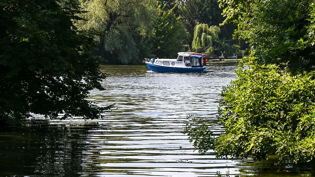 36-bis-39-Grad-erwartet-der-Deutsche-Wetterdienst-DWD-im-Laufe-des-Tages-fuer-Berlin-und-Brandenburg