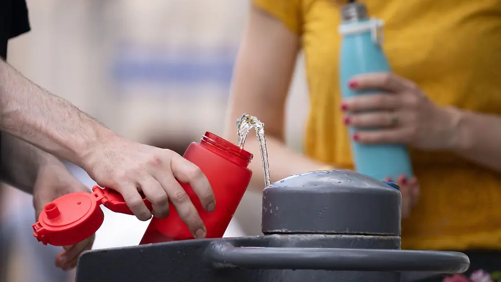 Auch-in-Bad-Nauheim-kann-jetzt-kostenlos-Trinkwasser-nachgefuellt-werden