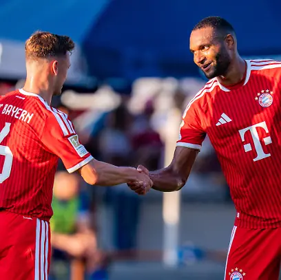 Trainingslager-Testspiel-FC-Rottach-Egern-vs-FC-Bayern-Muenchen-am-30-07-2026-in-Rottach-Egern-Joshua-Kimmich-Aleksandar-Pavlovic-Jonathan-Tah-Training-camp-friendly-match-FC-Rottach-Egern-vs