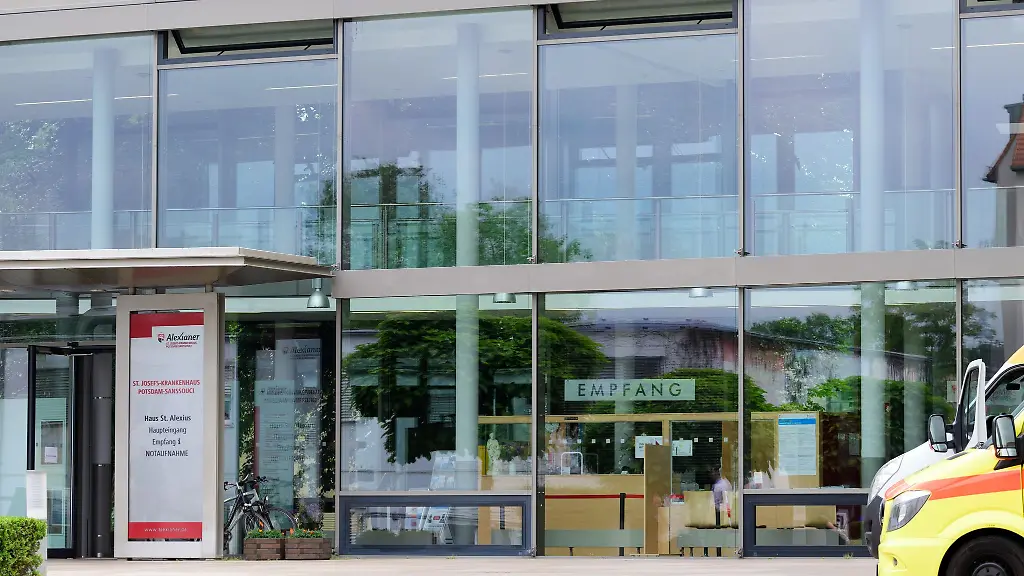 Das-St-Josefs-Krankenhaus-in-Potsdam-schliesst-wegen-der-Krankenhausreform-die-Neurologie-sowie-die-Frauenheilkunde-und-Geburtshilfe