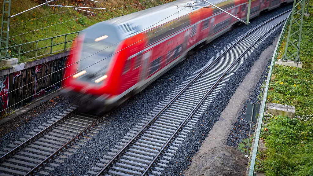 Die-naechsten-Tage-stehen-viele-Regionalzuege-still