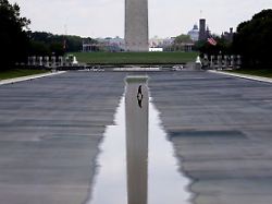 Doch kein "Vandalismus": US-Justizministerium räumt Baufehler bei Reflecting Pool ein